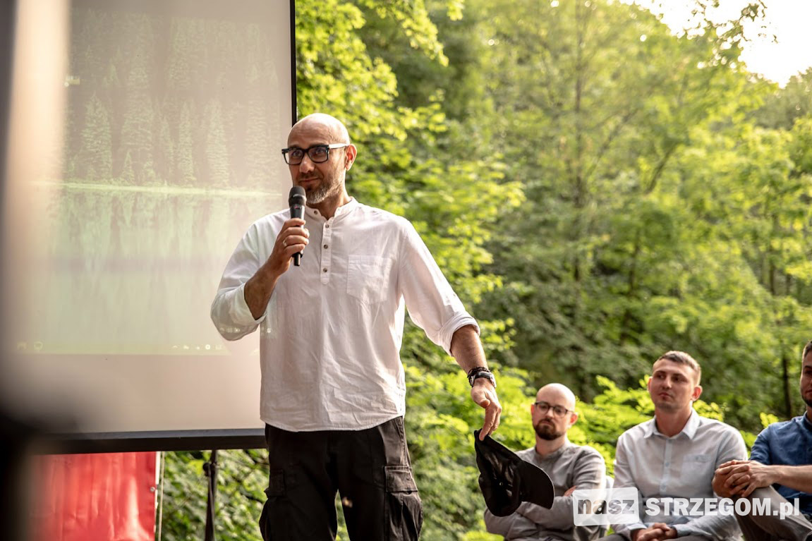 Artyści-rzeźbiarze na start! Rozpoczęło się Strzegomskie Biennale Rzeźby w Granicie [FOTO] 